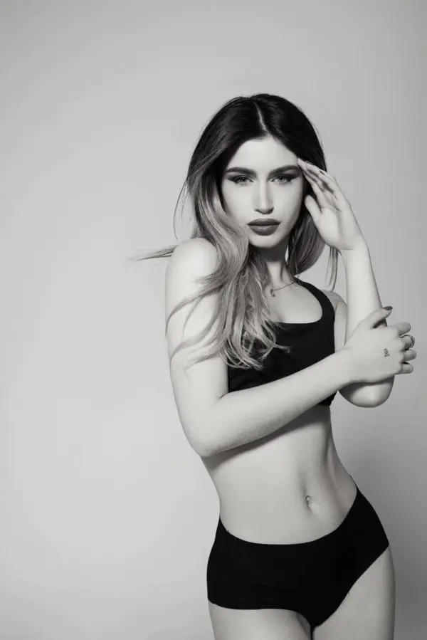 Marta-Bellido01403-scaled-600x899.webp